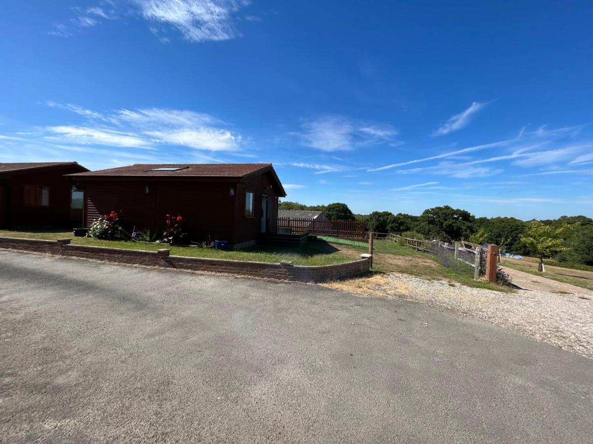 Oak Valley Lodges Pett Dış mekan fotoğraf